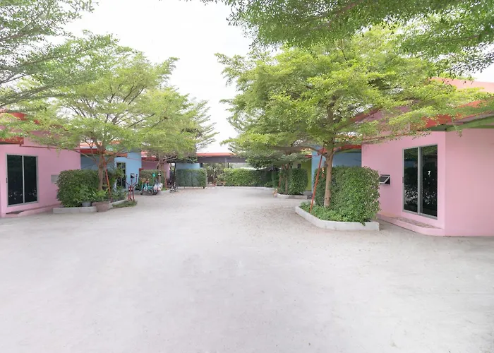 Oyo 644 Pong Pai House 2* Bangkok